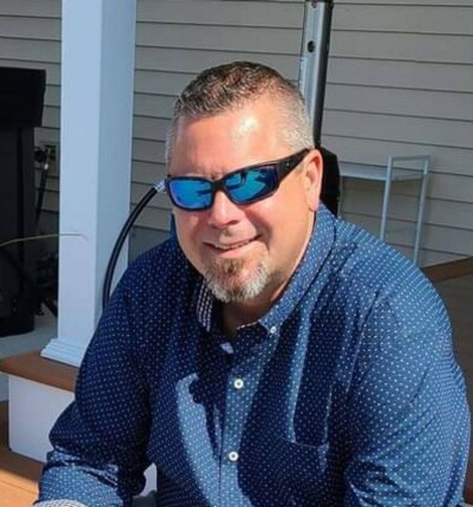Christopher W. Farren Profile Photo