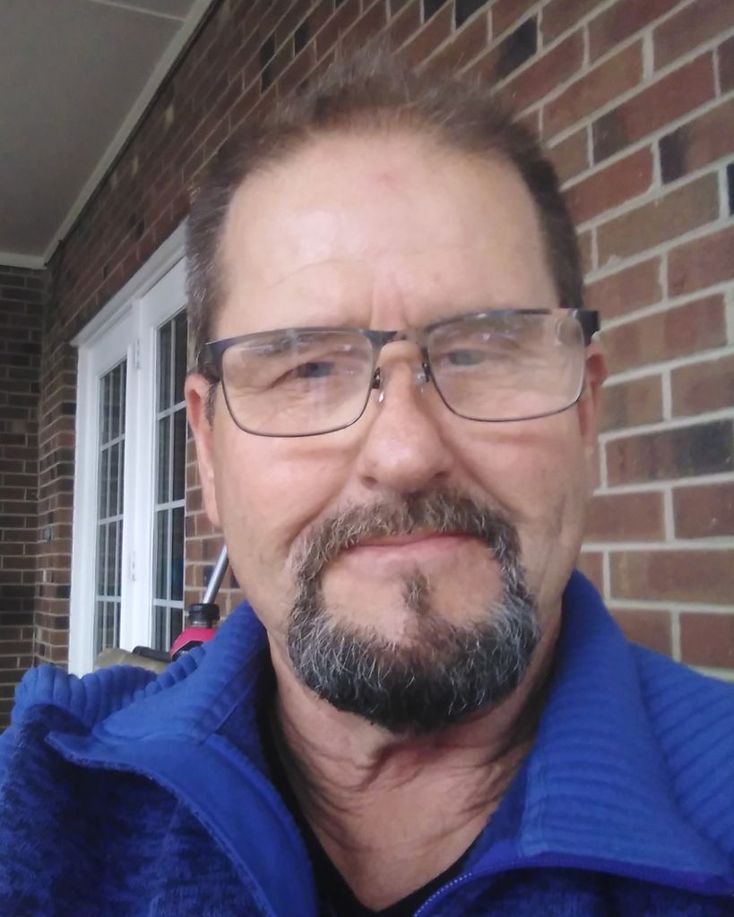 Michael Cliff Brown Profile Photo