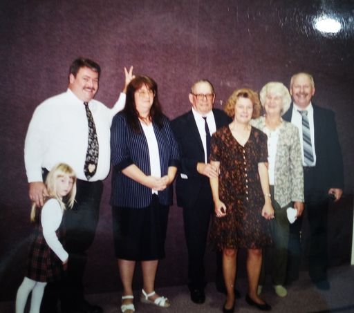 Vearladeen Turnpaugh photo gallery thumbnail 21 of 51