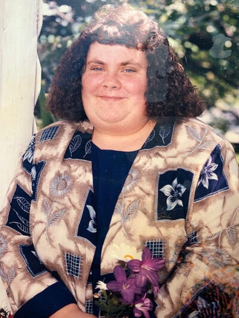 Julie Ann Ambrose Profile Photo