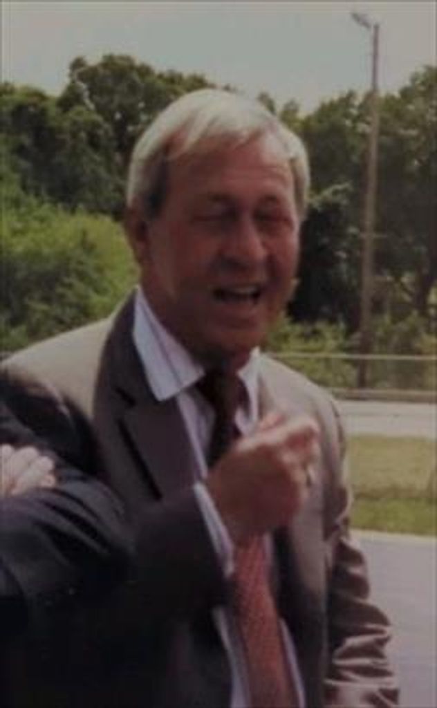 Thomas L. Akins Profile Photo
