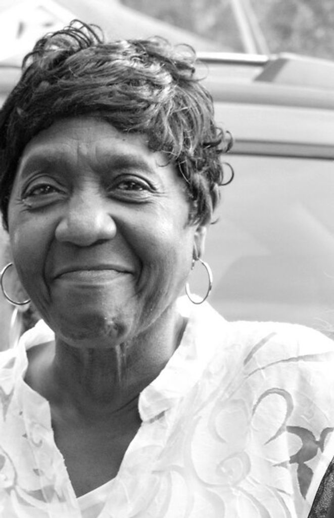 Sandra Summers Profile Photo