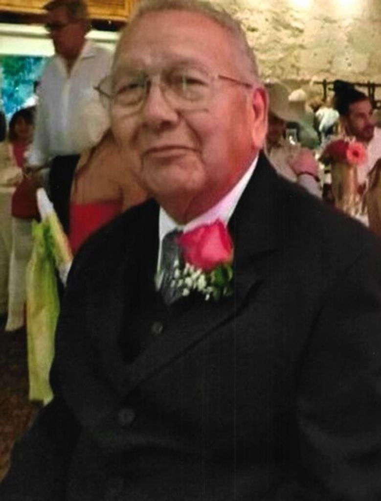 Louis Cruz Jr. Profile Photo