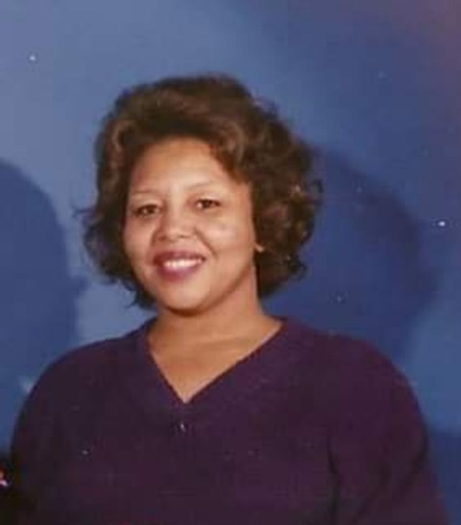 Shirley "Shell" "Red" Howard Profile Photo