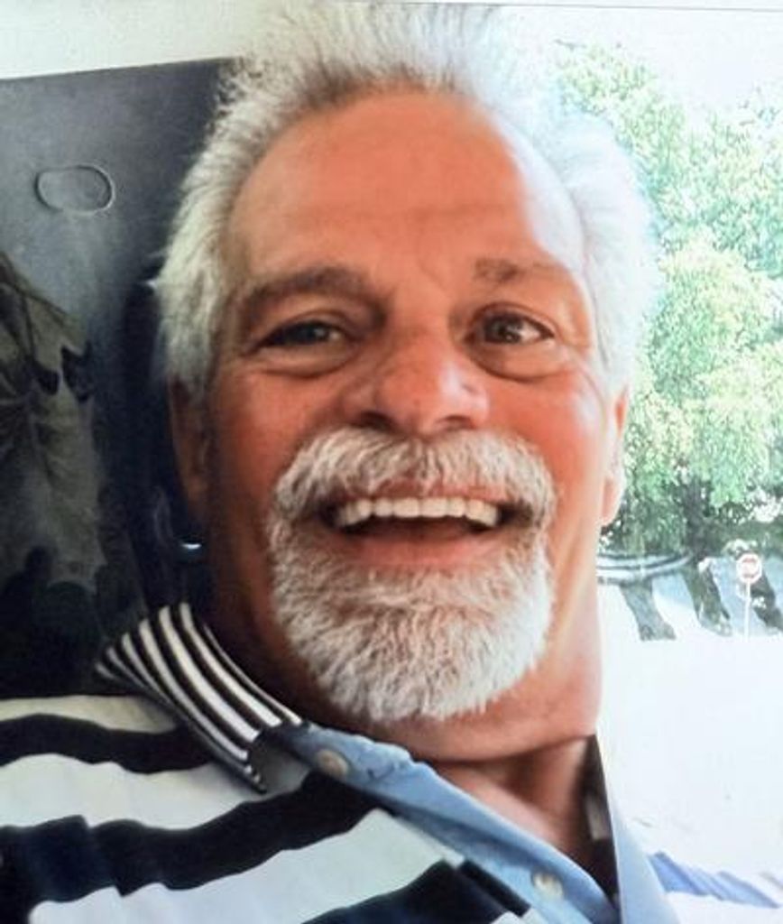 Max D. Mickle Profile Photo