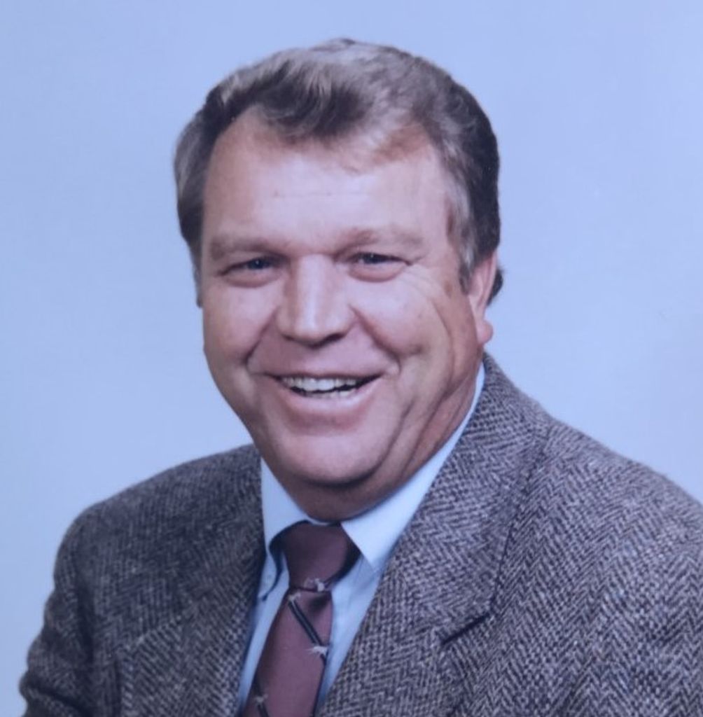 Don Lee