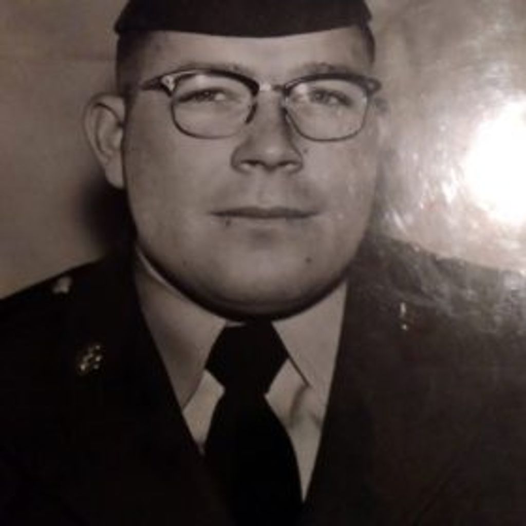 Charles Loyd Roberts Profile Photo