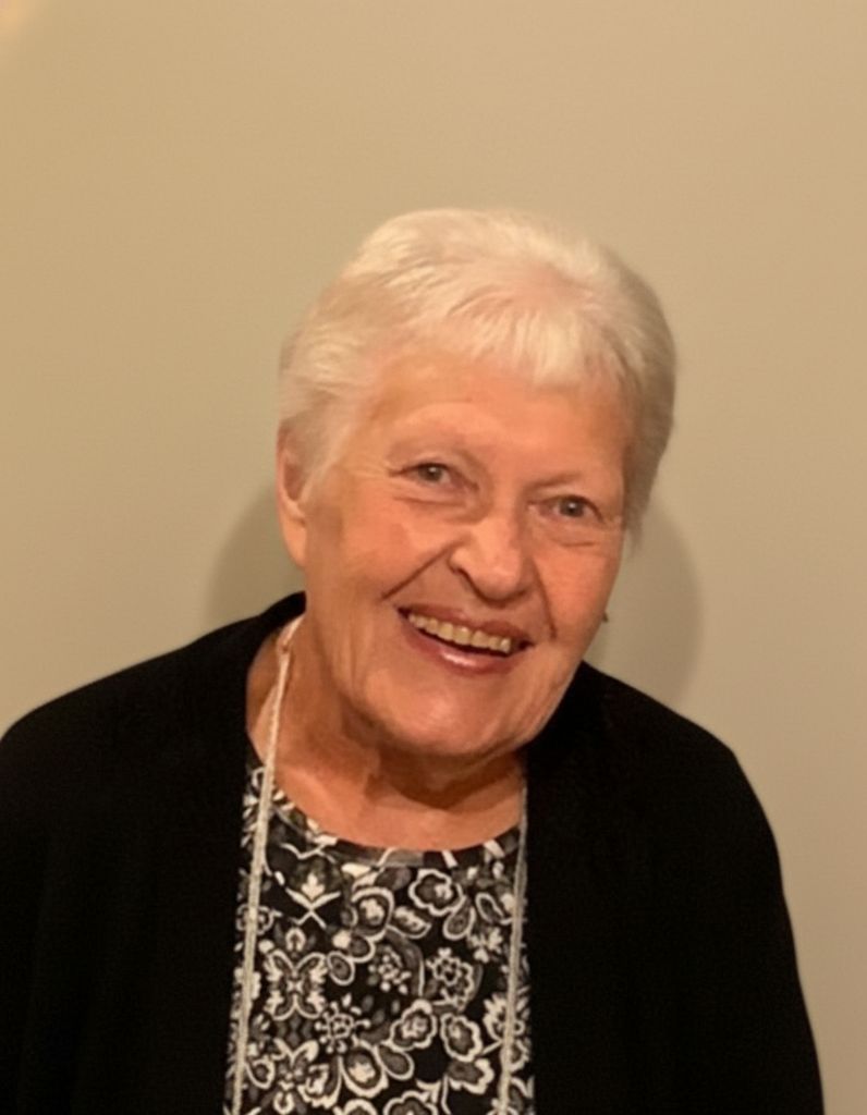 Maxine Schull Profile Photo