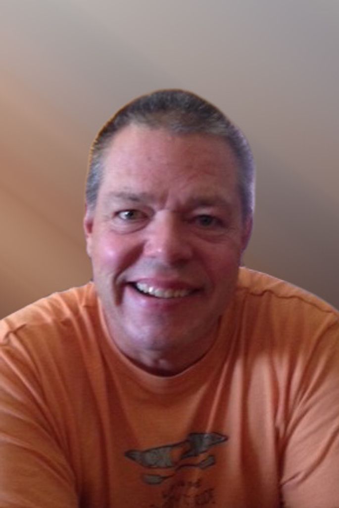 Steven Ellis Scott Profile Photo
