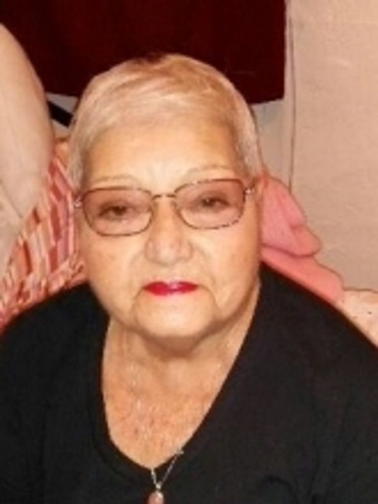 Candida R Torres