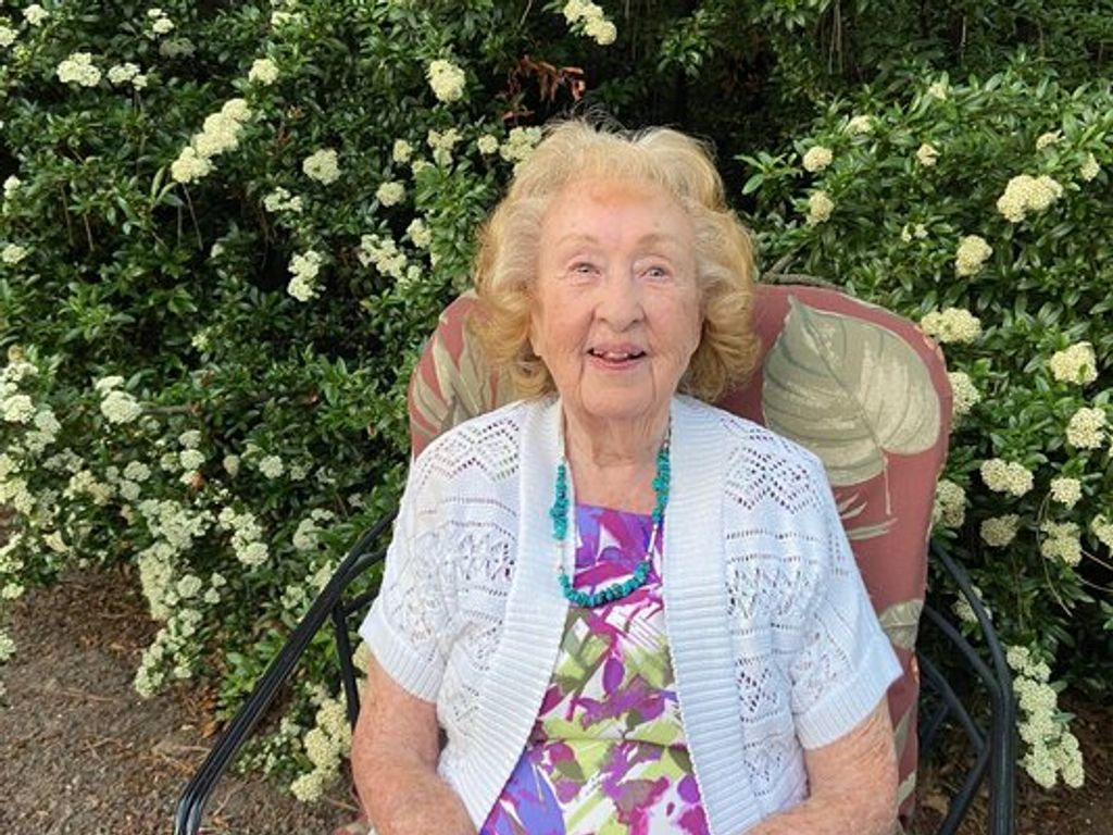 Maxine Vickers Profile Photo