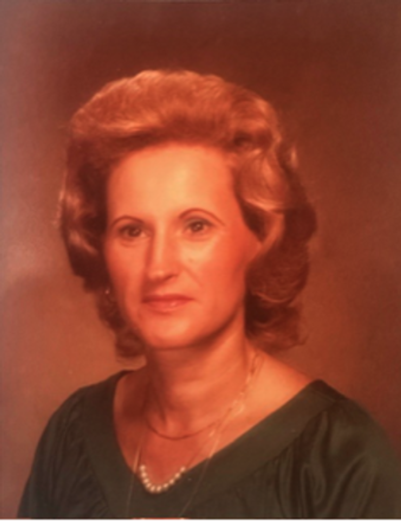 Betty Woodall Holbrook Profile Photo