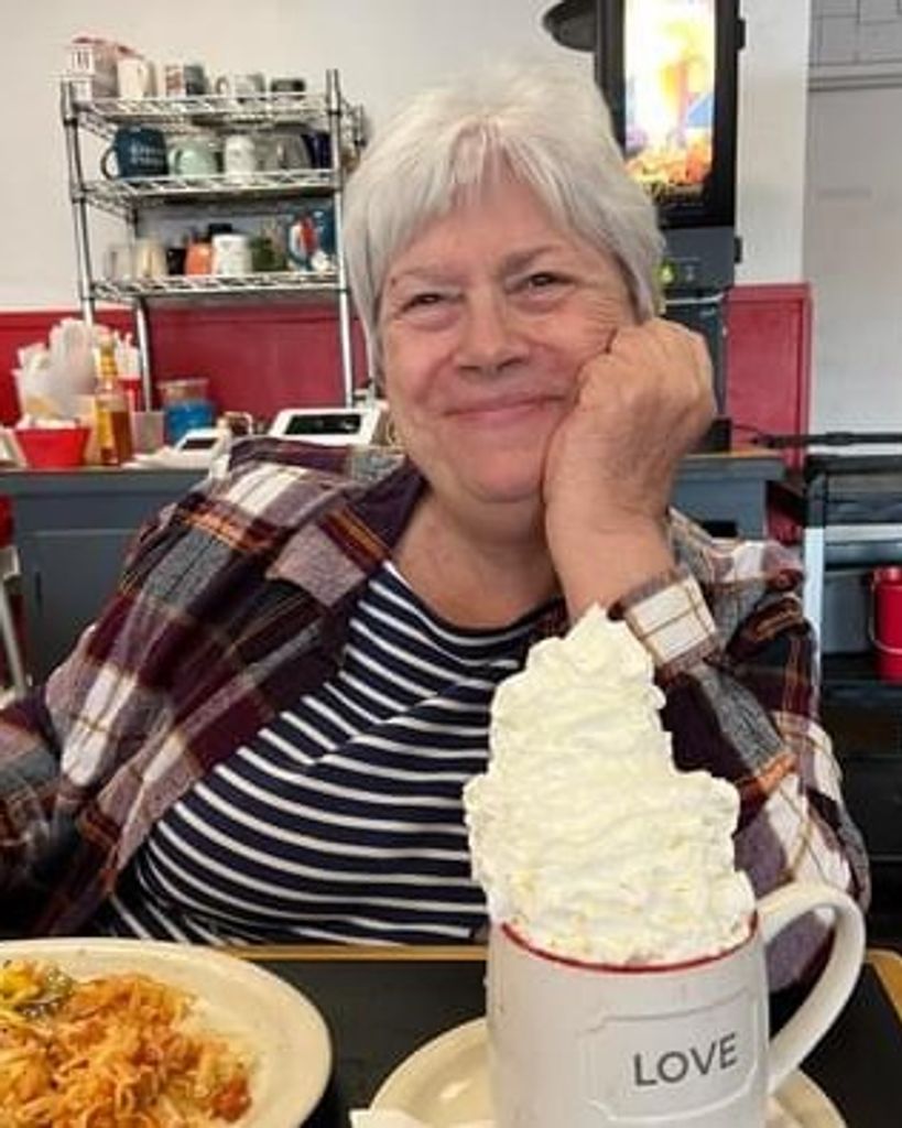 Josette De Lette-Serna Profile Photo