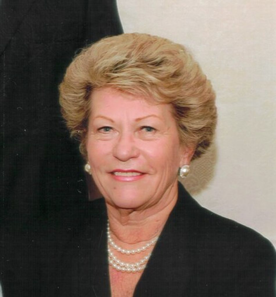 Nijole Genevive Bakuckas - Warner Profile Photo