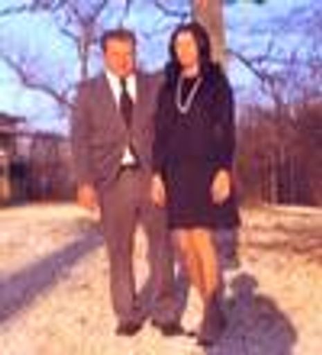 Linda Wyatt photo gallery thumbnail 3 of 10