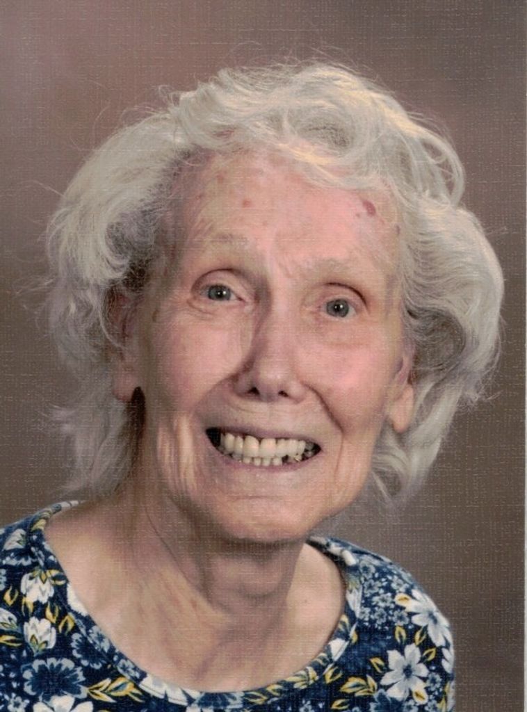 Phyllis M (Mowcomber)  Poole