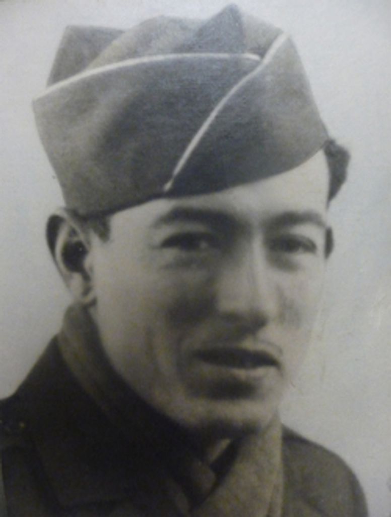 Louis Esparza