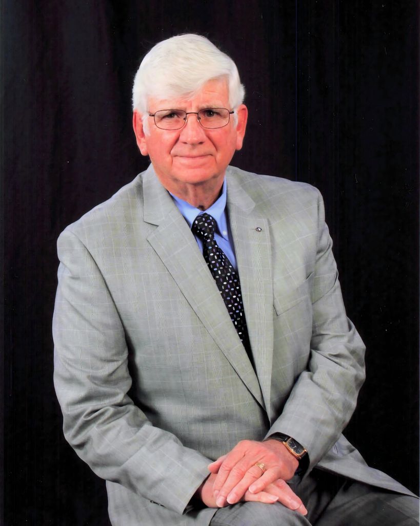 Alton Ray