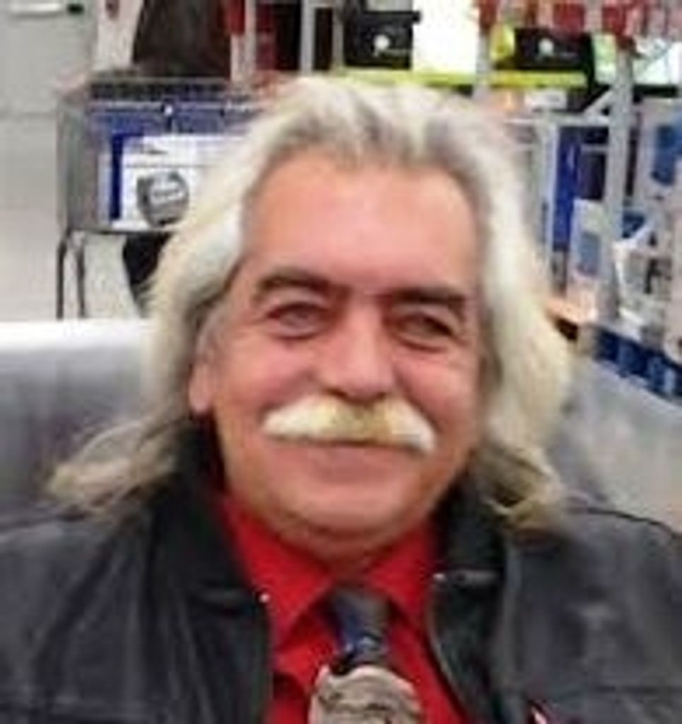 Christopher Noel "Chris" Belton Profile Photo