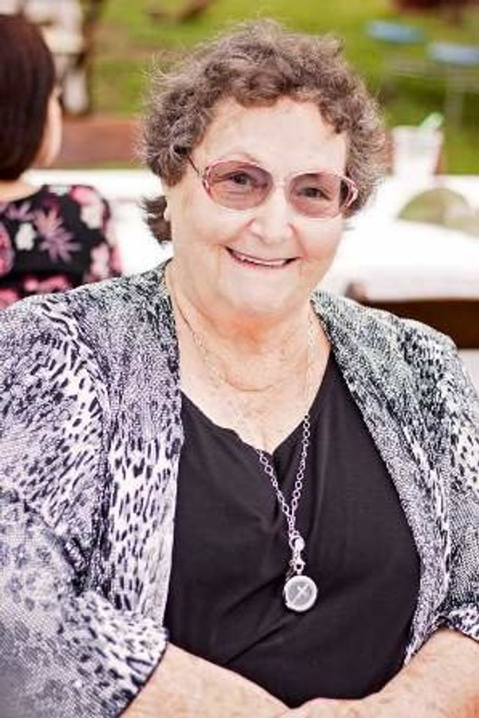 Donna D.  Davidson