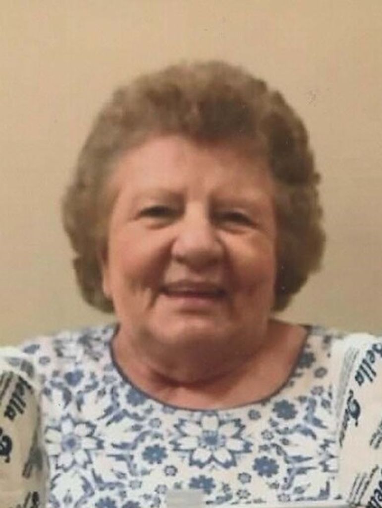 Evelyn Dubroc Desoto Profile Photo