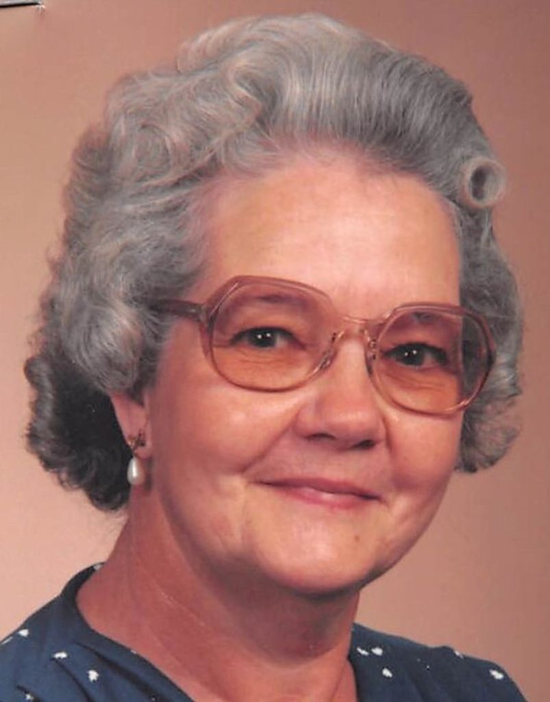 Bessie Lee (Fsrris)  Warren
