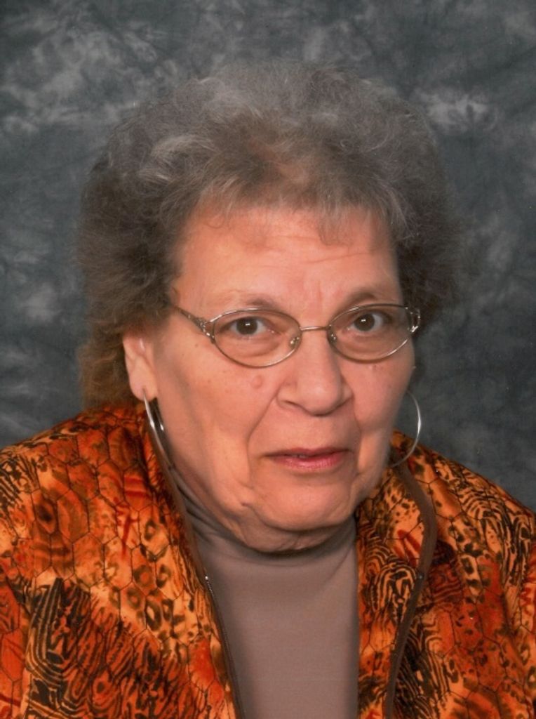 Janet (Boroff)  Holbrooks