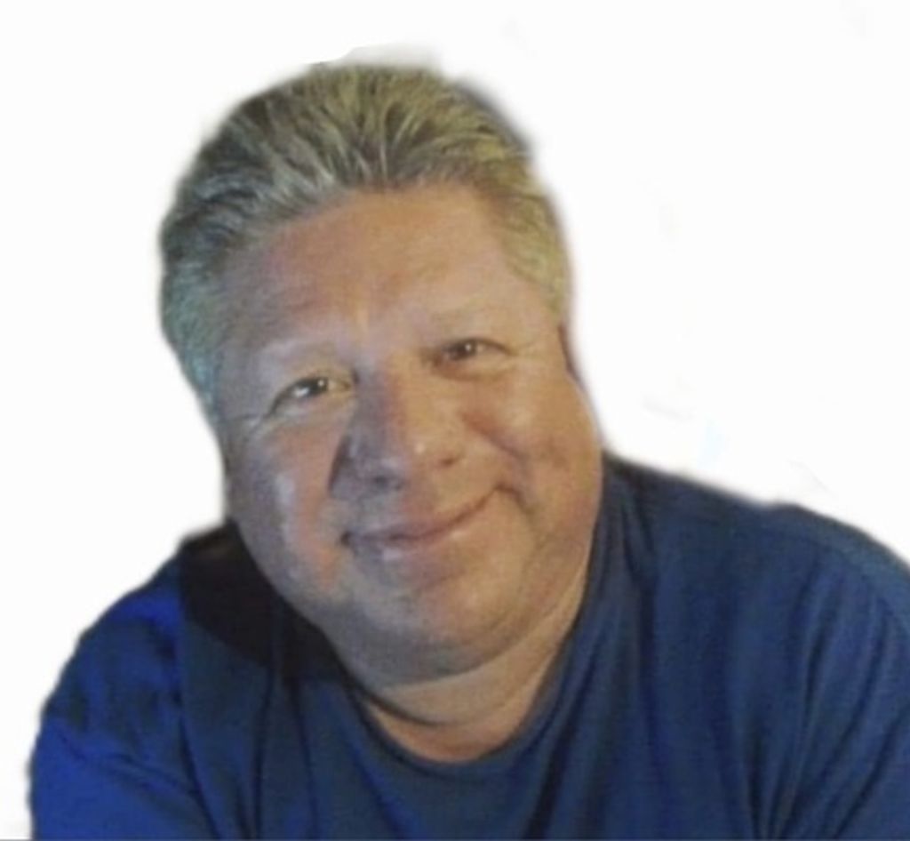 Rey Medina Profile Photo