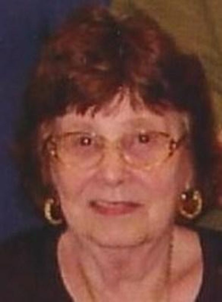 Louise Thompson Profile Photo