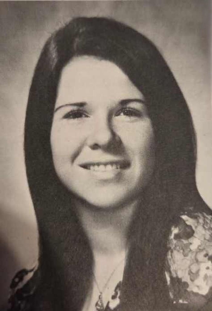 Lorrie G. (Tevogh)  Mead