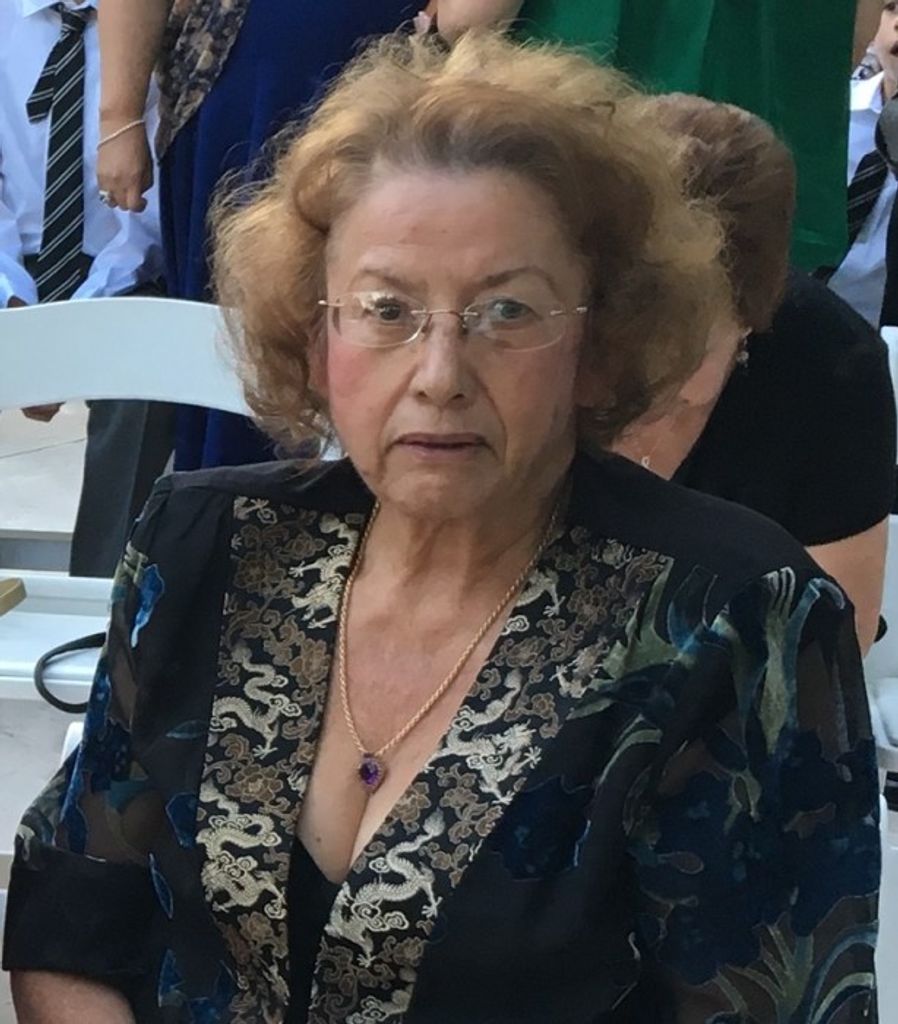 Viola Chavez