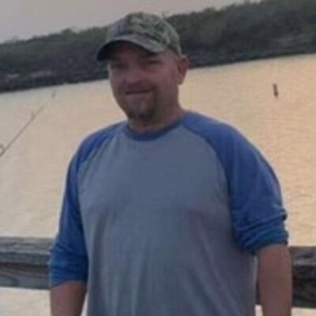 Ezequiel Olivarez Jr. Profile Photo