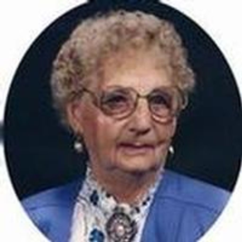 Lela B Schroeder