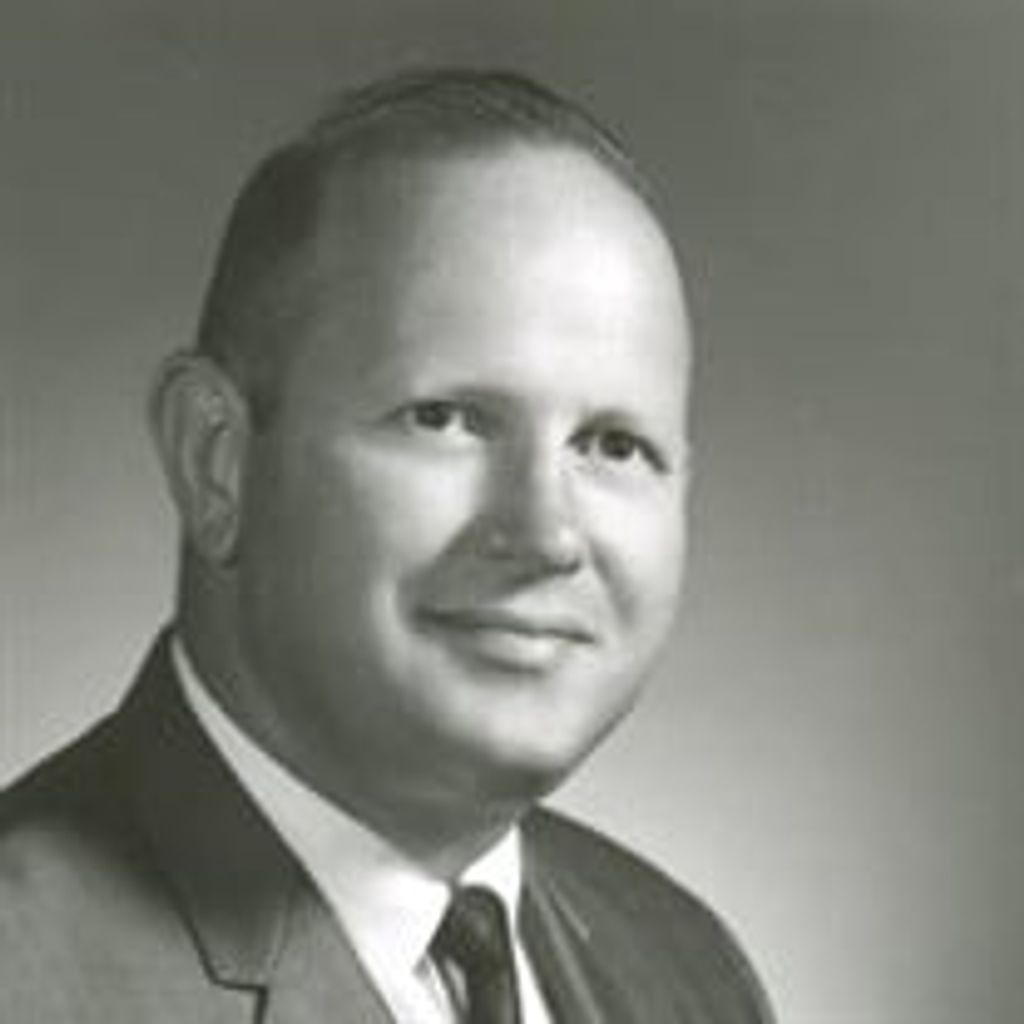 Robert W. Dailey Jr
