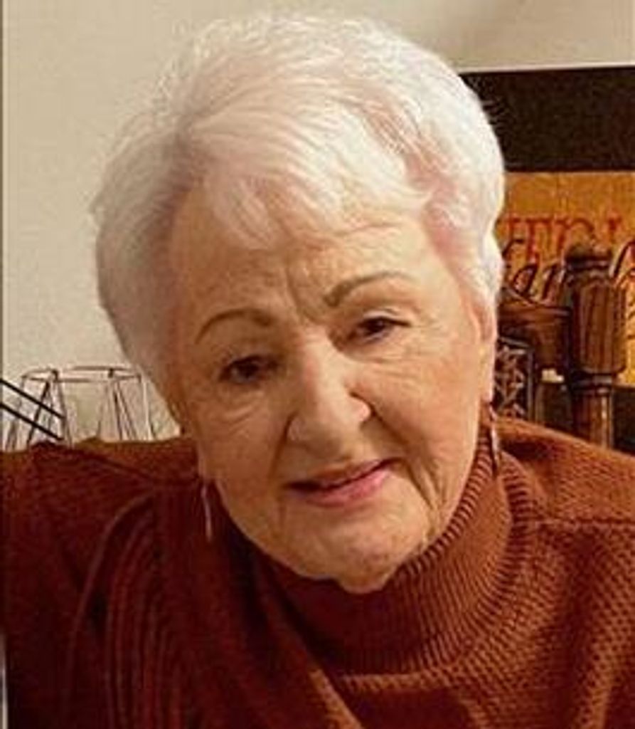 Carolyn Field Profile Photo