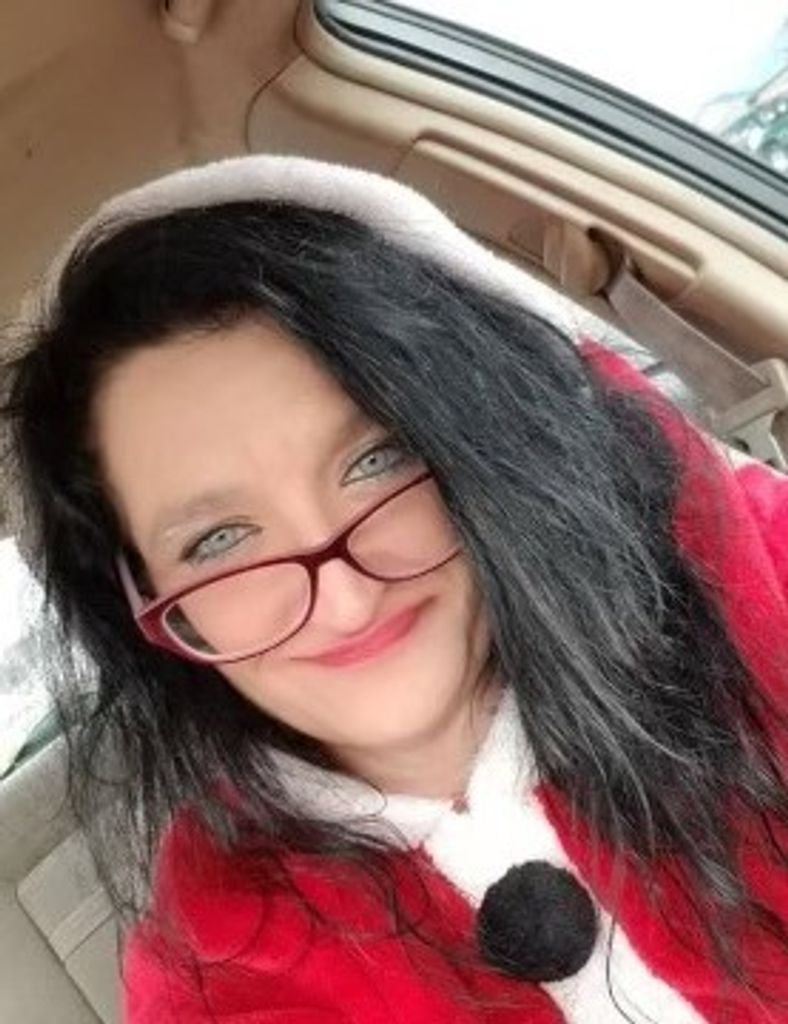 Michelle Renae (Benton)  Wallace