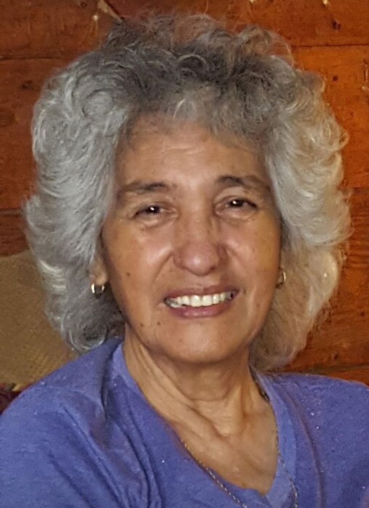 Dora Lopez