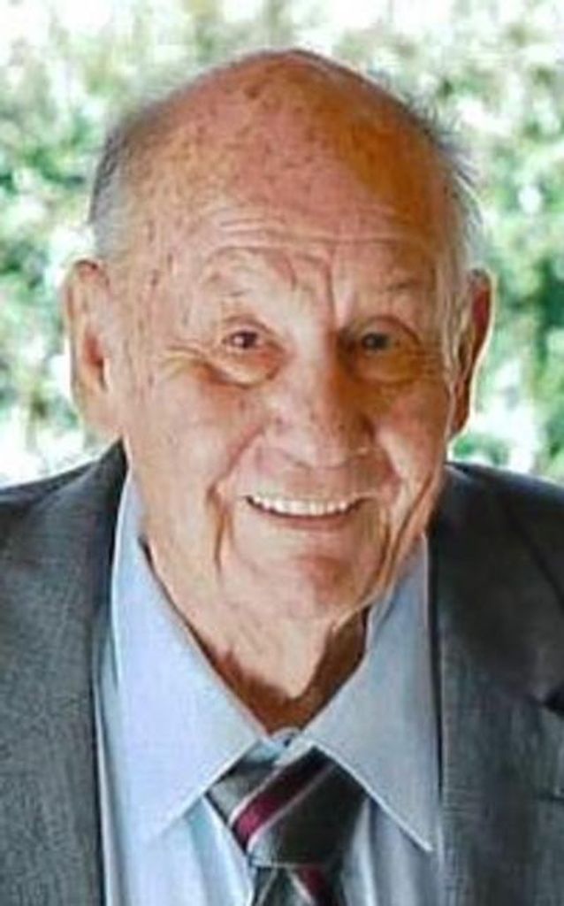 Doyle Gene (Buck) Hutson Profile Photo