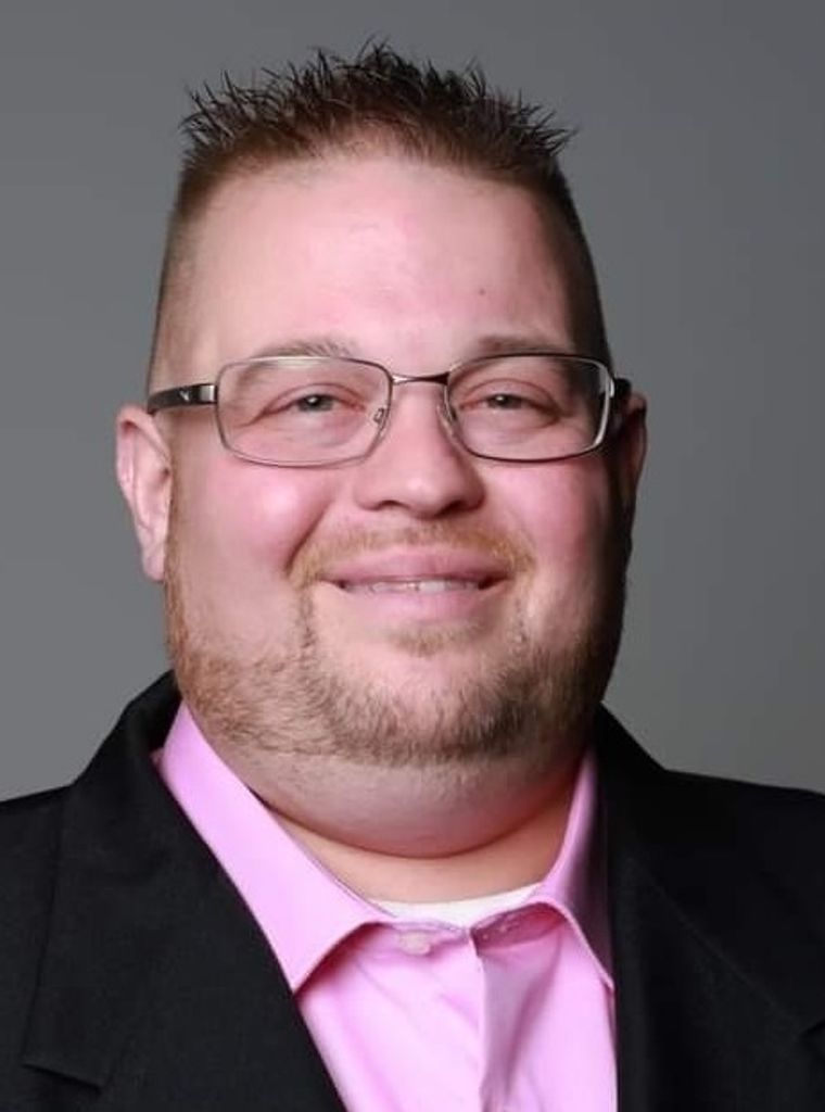 Aaron "Matthews" Molaski