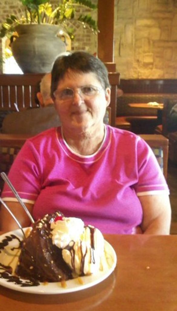 Martha Sue Hale Profile Photo