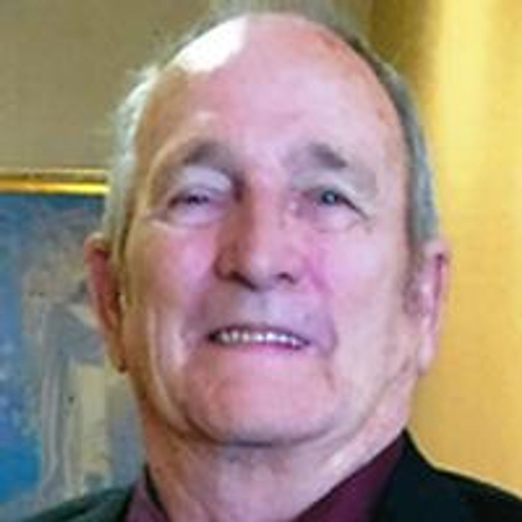 Earl Crossland
