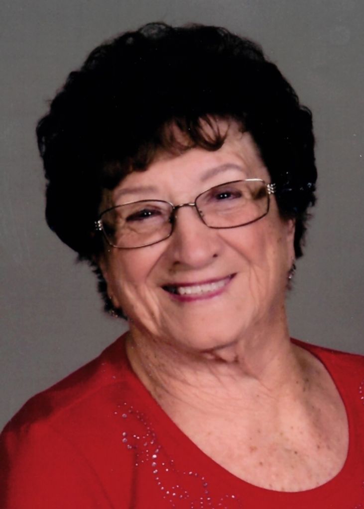 Betty Lois (Gray)  Youngblood