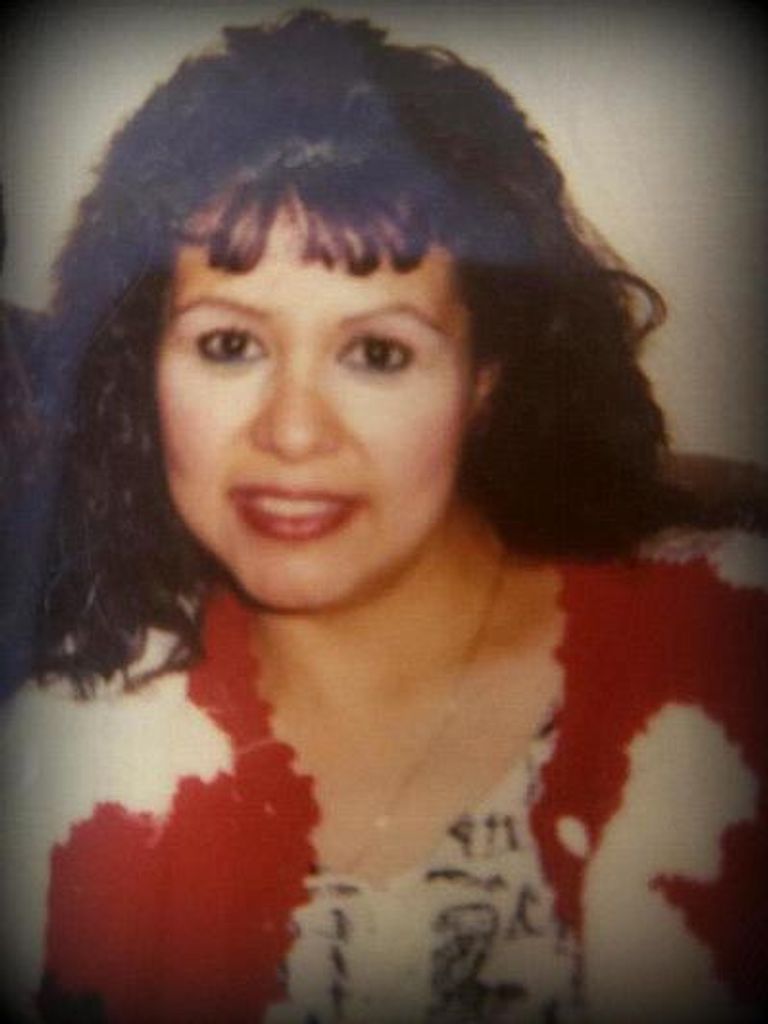 Ernestina Lozano Profile Photo