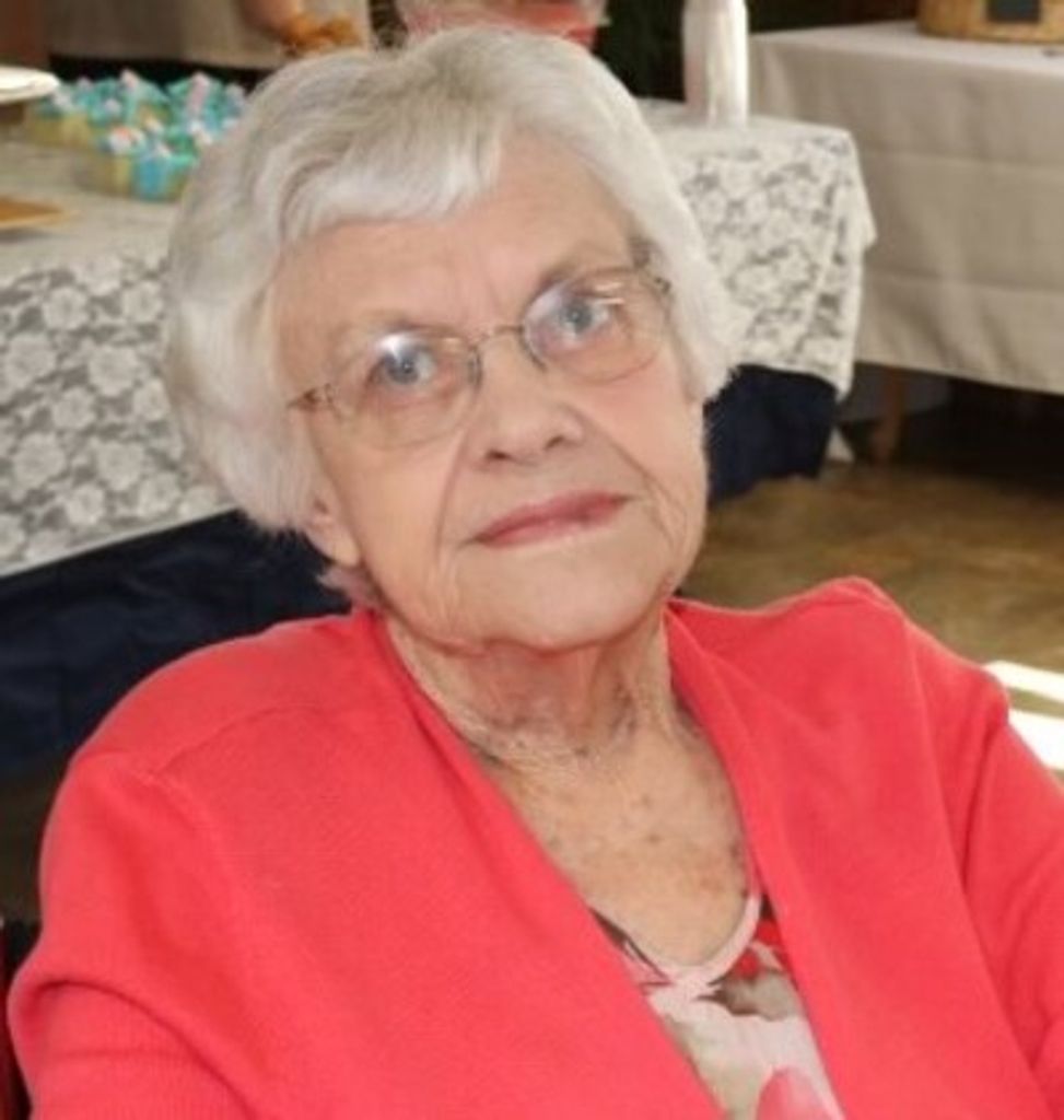 Geraldine Pope Profile Photo