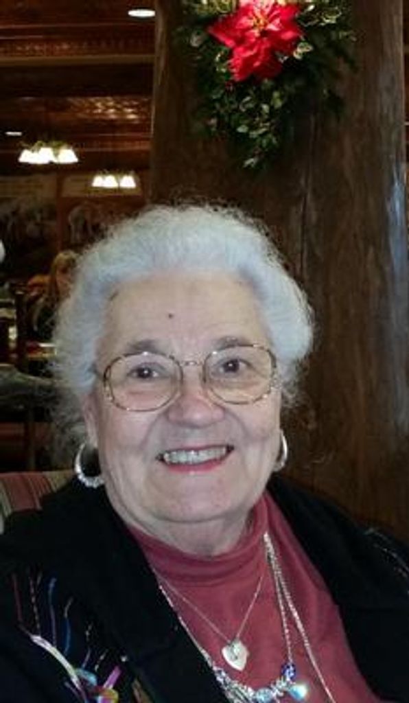 Karen Mikutis Lewis Profile Photo