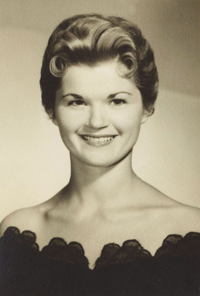 Betty Yvonne (Hennessee) Watts