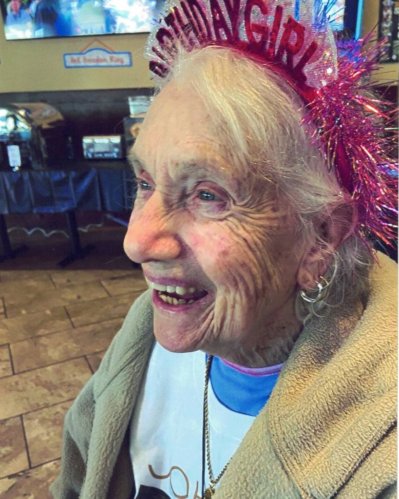 Shirley Mae Suzich Profile Photo