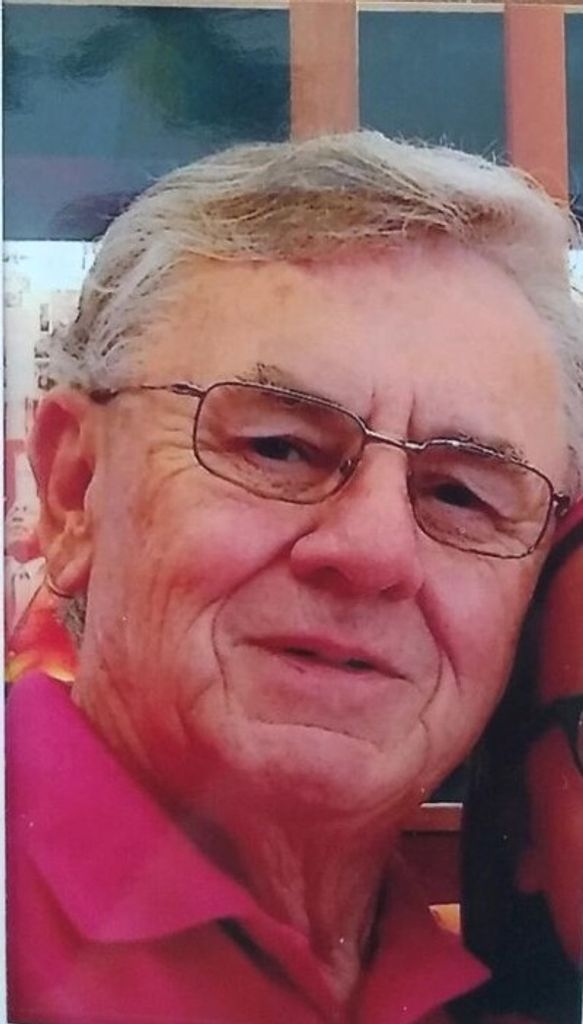 Robert Lee Story Profile Photo