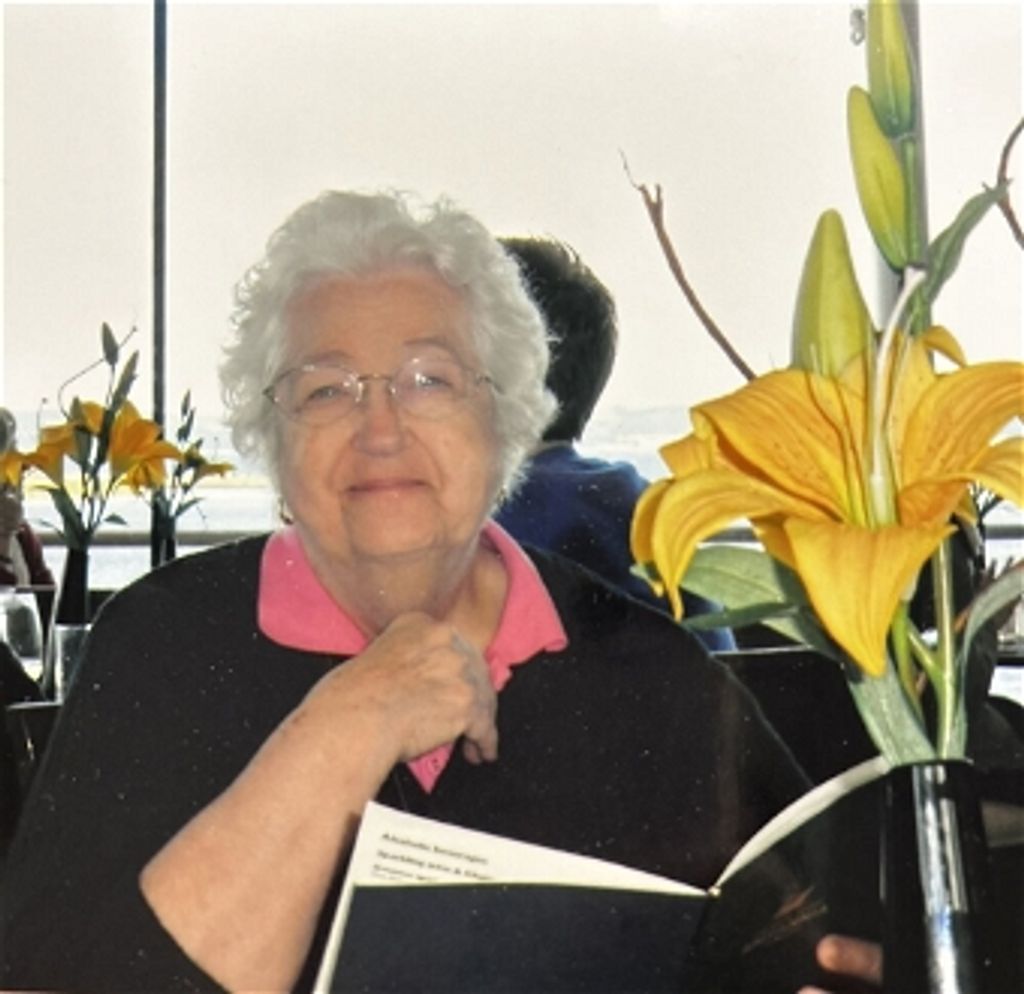 Rochelle “Rockie” (Macfarlane) Smith Profile Photo