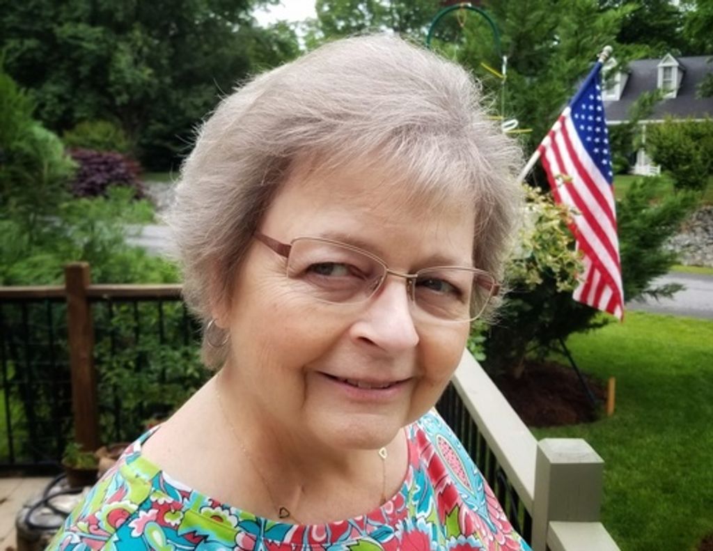 Ellen Jeanne Miller (Bass)